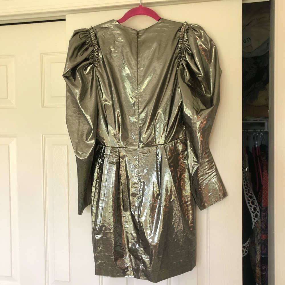Mini balloon sleeve party dress